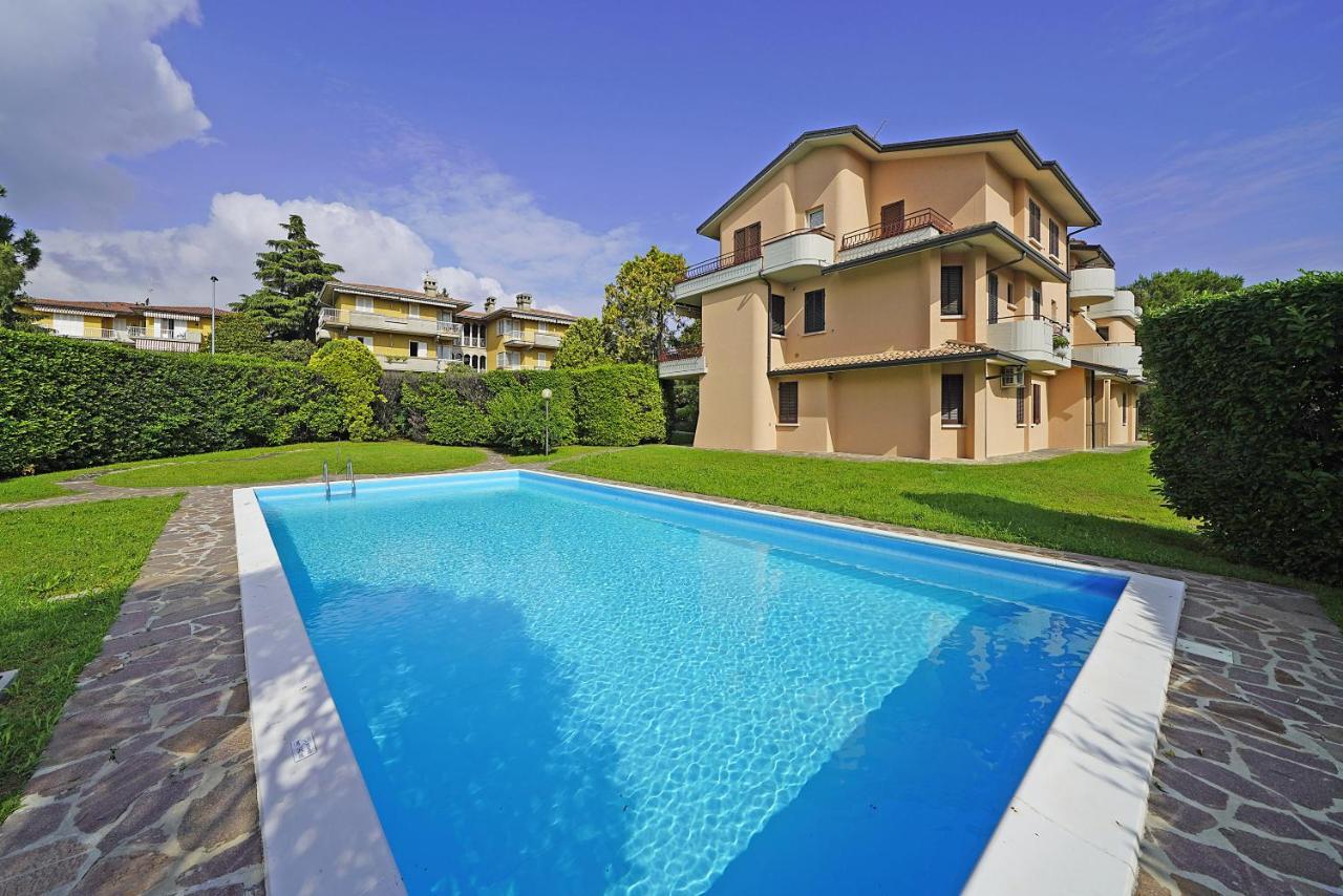 Апартаменты Borgo Del Grillo P2-9 By Wonderful Italy Сирмионе Экстерьер фото