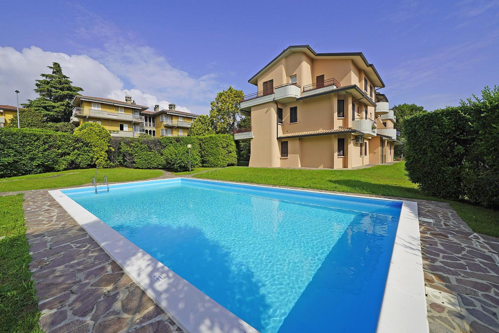 Апартаменты Borgo Del Grillo P2-9 By Wonderful Italy Сирмионе Экстерьер фото