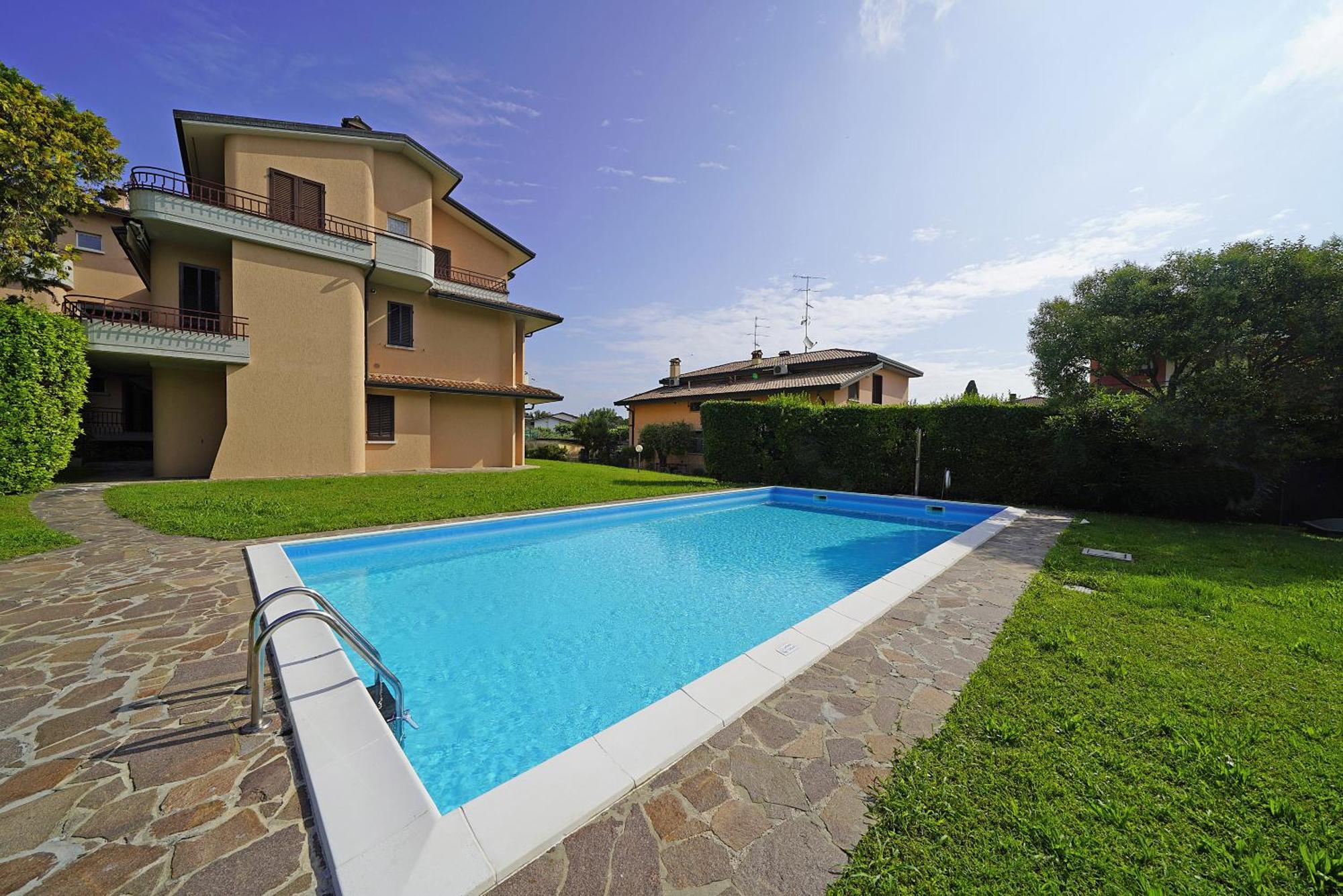 Апартаменты Borgo Del Grillo P2-9 By Wonderful Italy Сирмионе Экстерьер фото